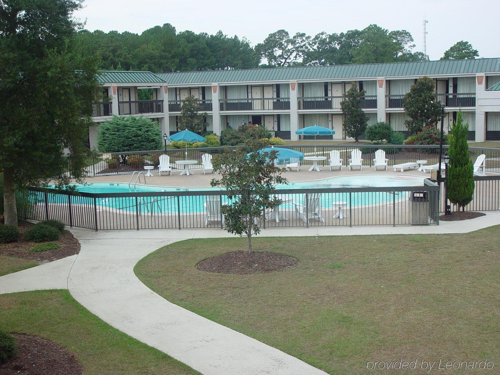 Mayfair Inn Williamston Facilities photo